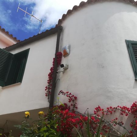 Casa Masseria Le Ville เปสคีชี ภายนอก รูปภาพ